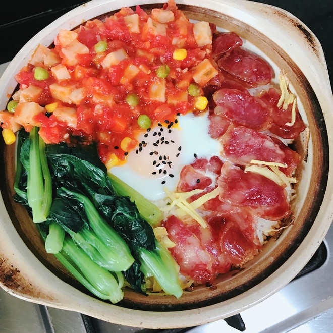 香肠煲饭