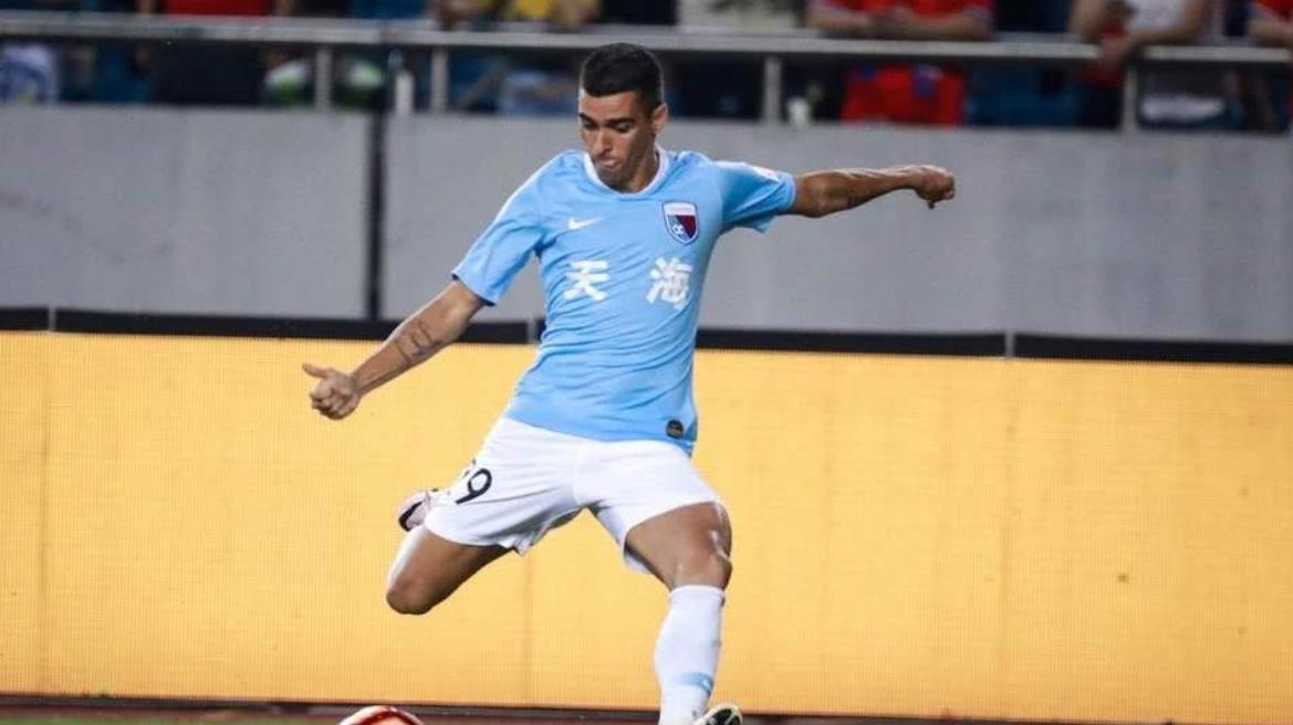 莱昂纳多·罗德里格斯·佩雷拉