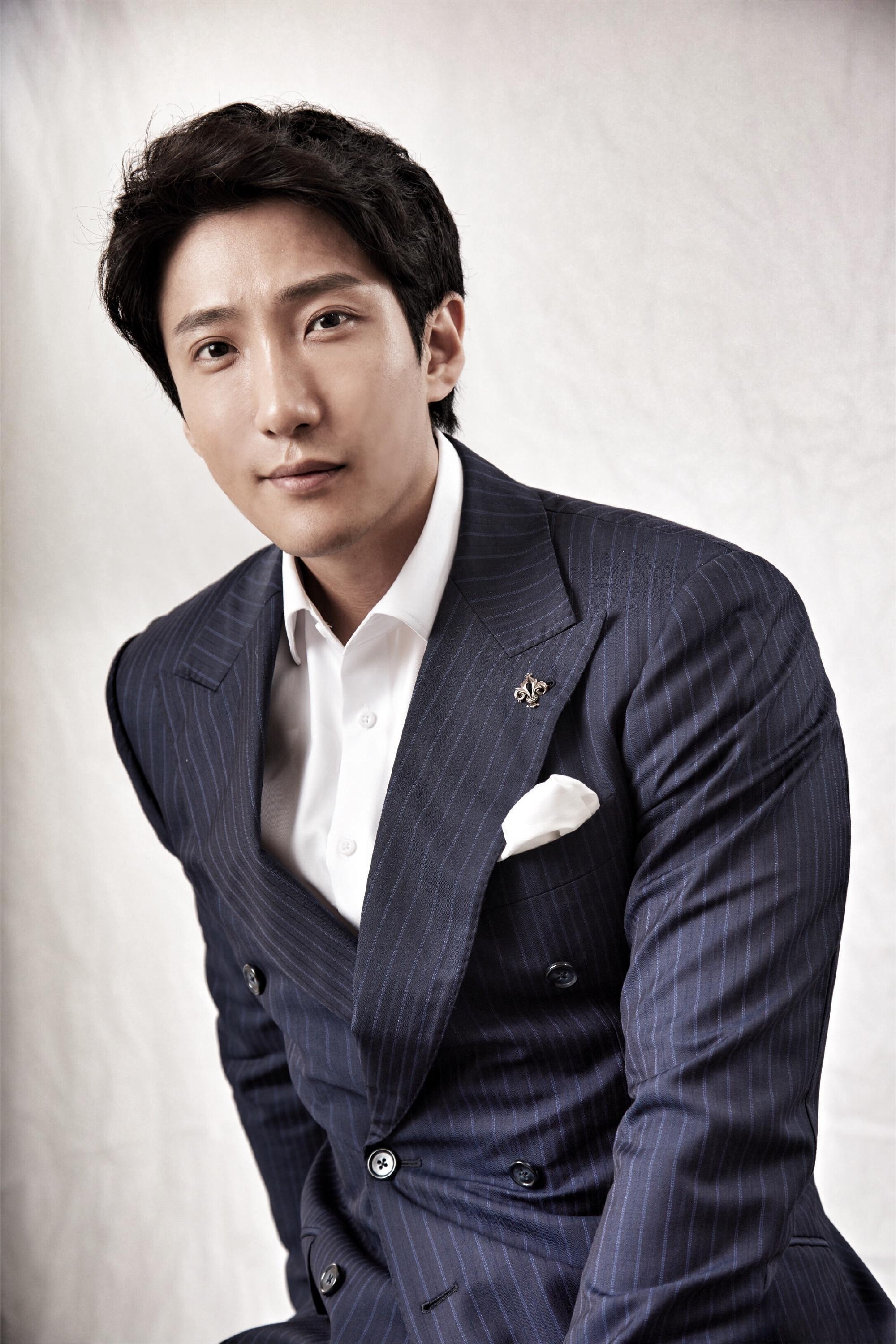  p data-id="gnwpbwgym2">徐丁,中国内地影视剧男演员,模特,主持人;曾