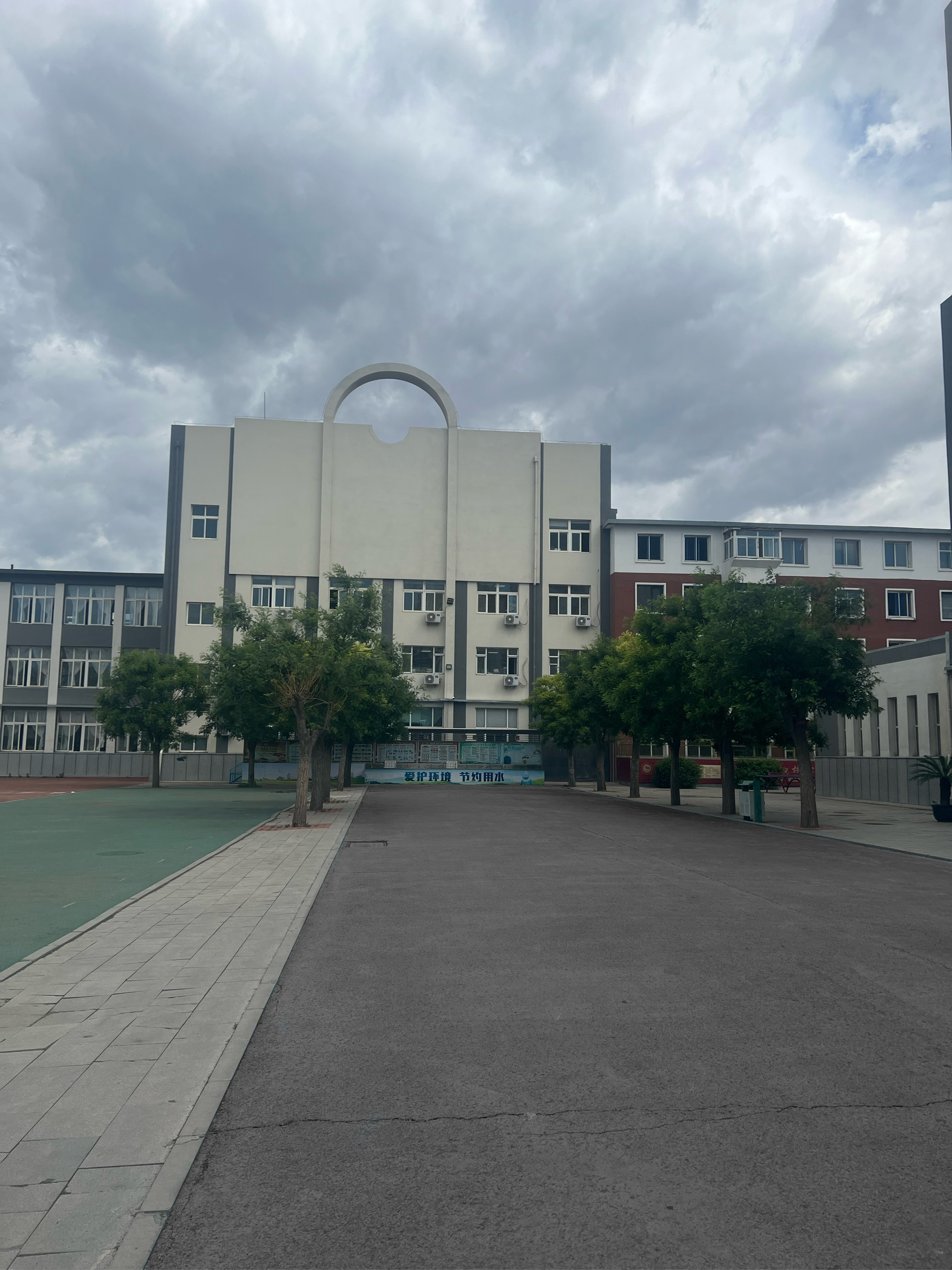 7012548" data-lemmaid="7012548">锦州市第八中学 /a>简称锦州八中