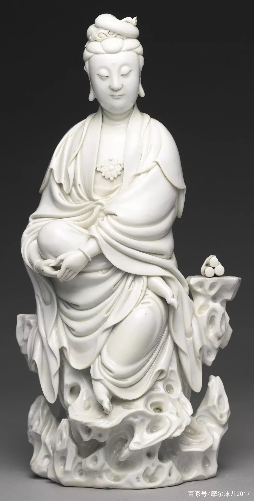 千年德化窑何朝宗祥云观音现拍场估价500万将花落谁家？_百科TA说