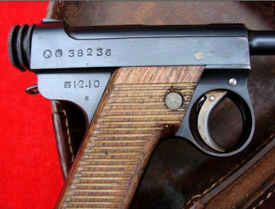 南部十四式手枪