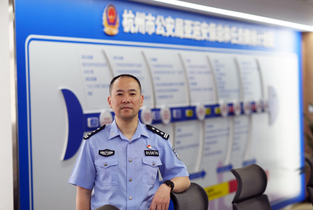 石柱王剑,剑之王_大山谷图库