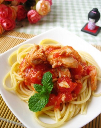 金枪鱼番茄意粉