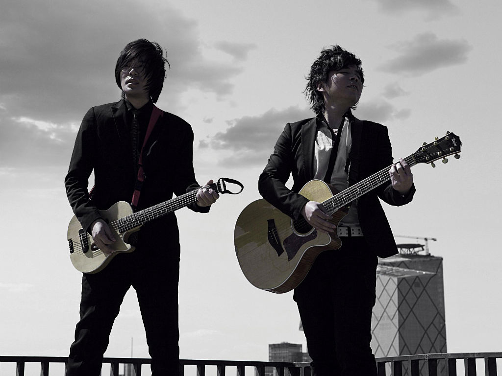  p>水木年华,中国内地人文民谣歌唱组合,名字取自于" a target="