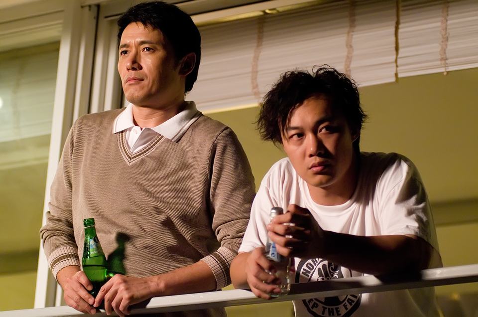 同盟》是一部香港 a target="_blank" href="/item/商业电影/3927448"