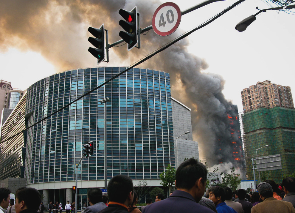 11·15上海静安区高层住宅大火