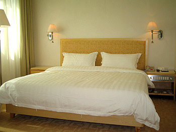  p data-id="gn8nix7pam">厦门故宫酒店是一家商务型酒店,集客房,餐饮