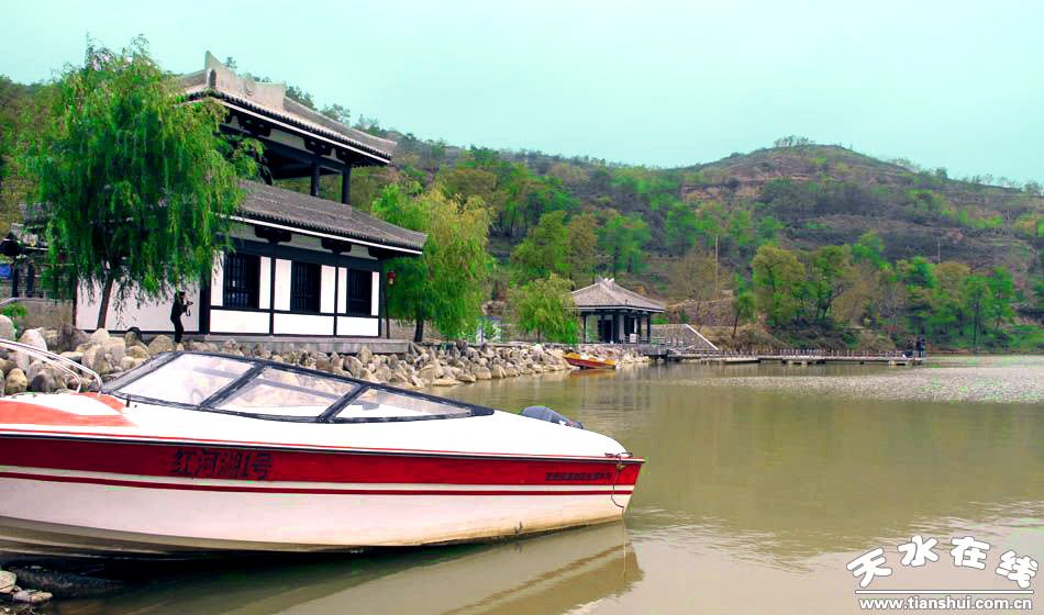 红河水库位于甘肃省陇南市礼县县城东北,是