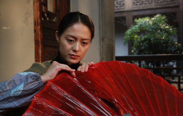  p>《青果巷》是由中央电视常州市委宣传部等联合出品,并由 a href="