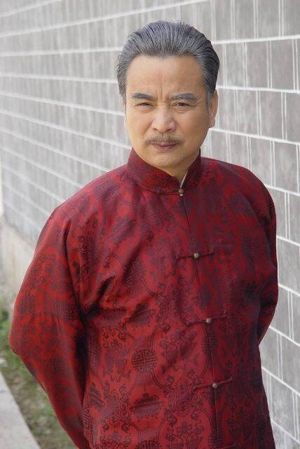  p>岳跃利,1958年6月5日出生于河南省 a target="_blank" href="/item