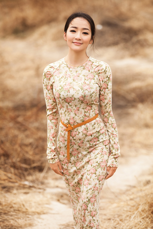  p>杨姣,1988年12月29日,出生于湖南省湘西,中国内地女歌手.