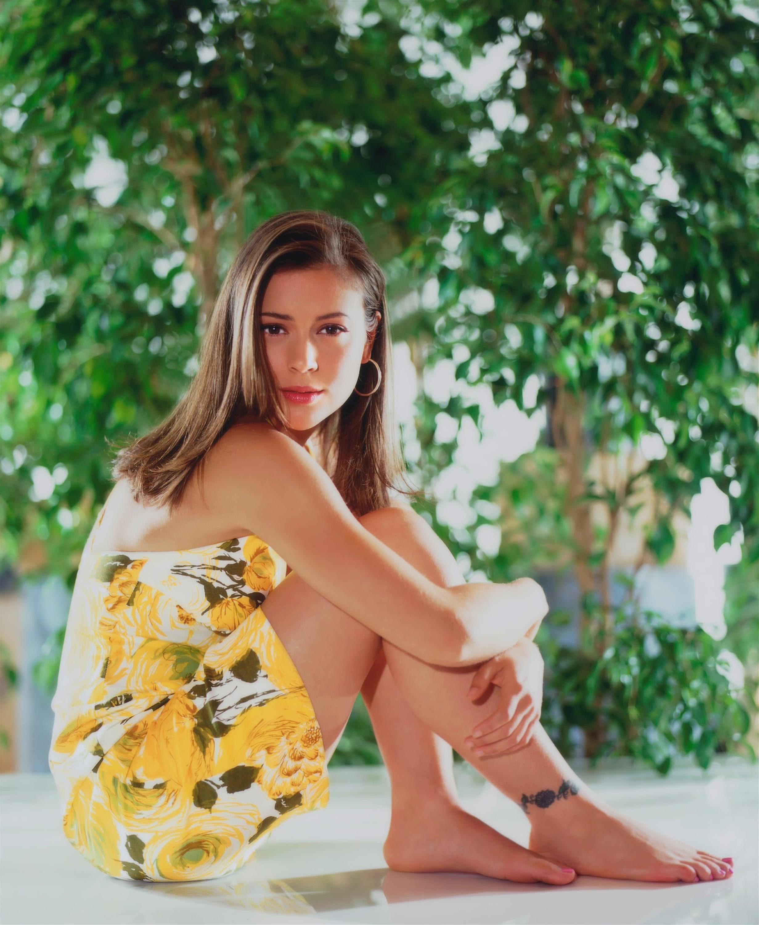  p>艾莉莎·米兰诺 i>(alyssa milano) /i>,1972年12月19日出生于美国