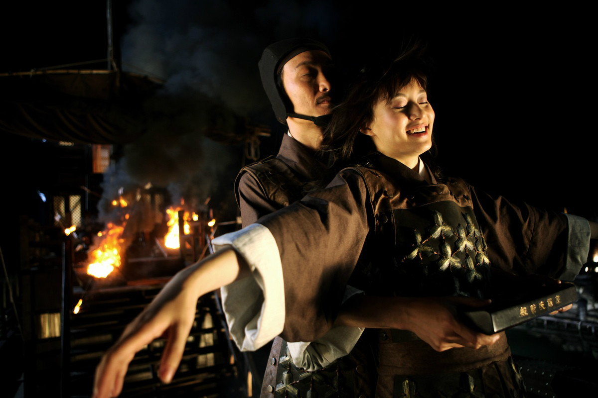  p>《越光宝盒》是由 a target="_blank" href="/item/刘镇伟/1268979