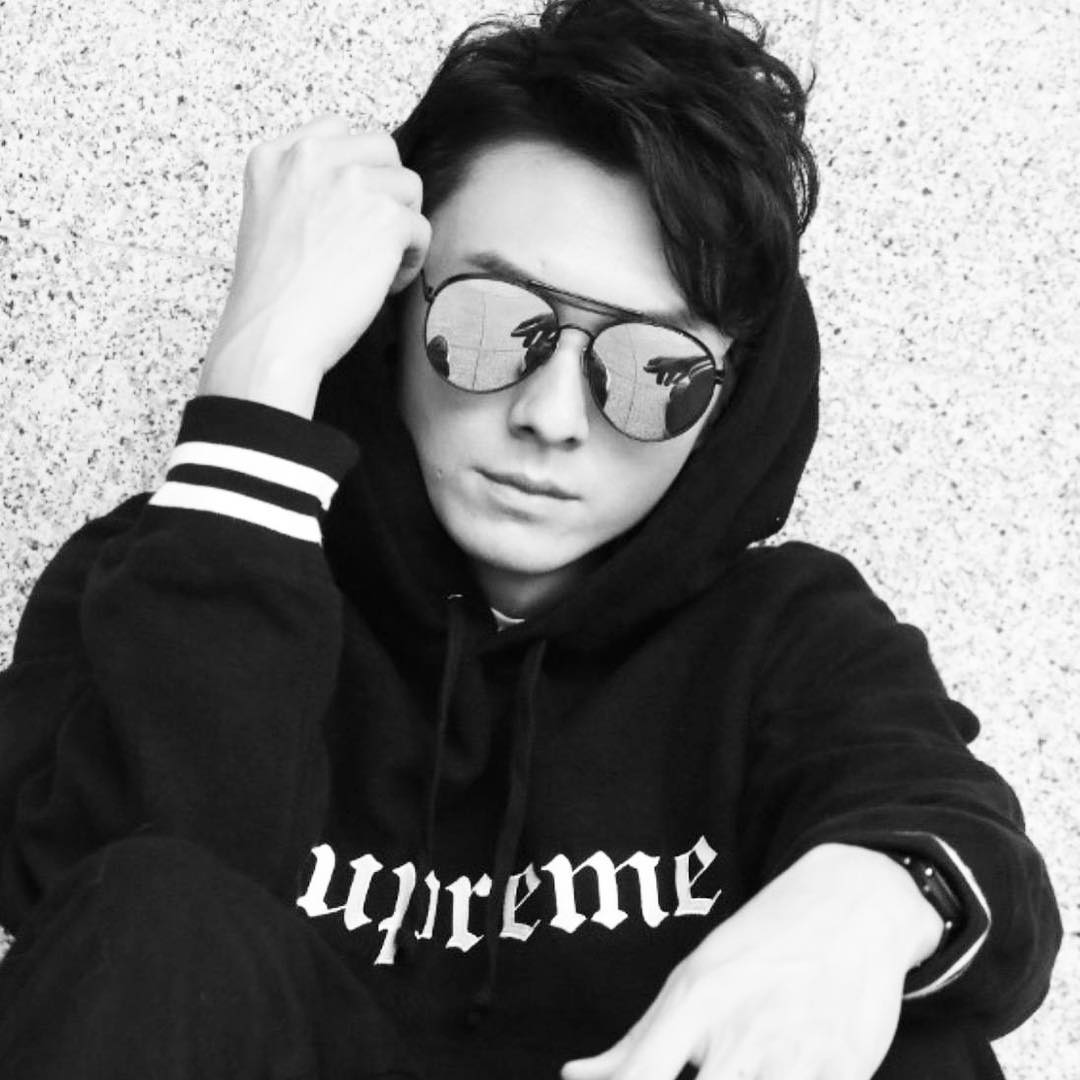  p>王浩信 i>(vincent wong) /i>,1983年7月7日出生于中国广东省深圳