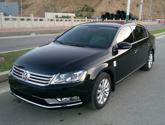 2012款迈腾1.8tsi豪华型