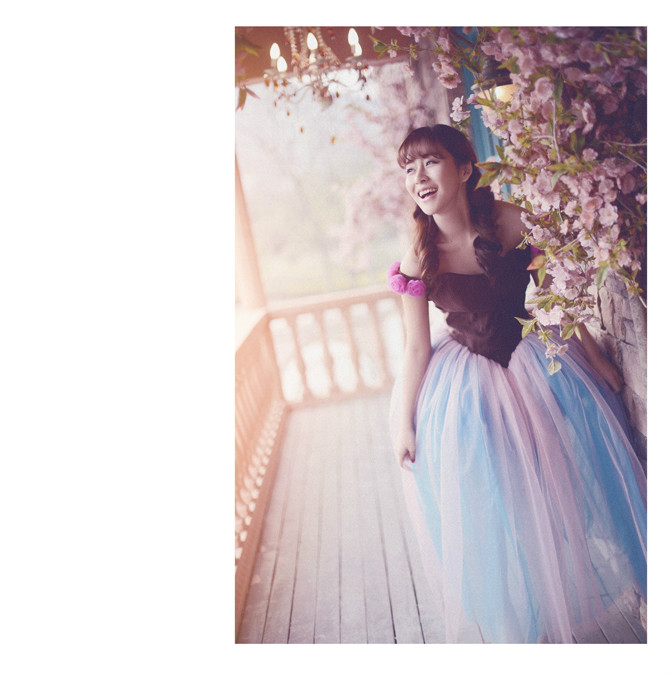 拾花摄婚纱摄影studios