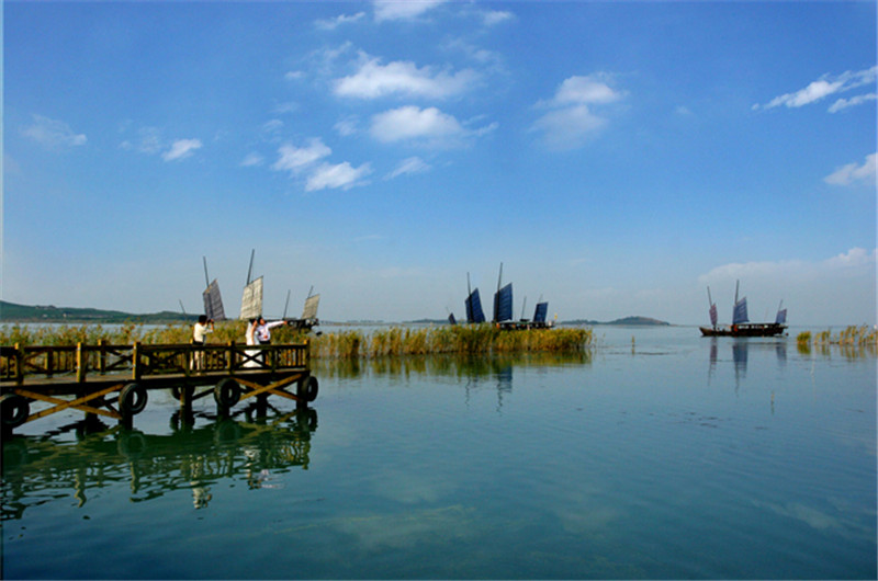  p data-id="gnb6l9zbjd">镇湖刺绣,江苏省苏州