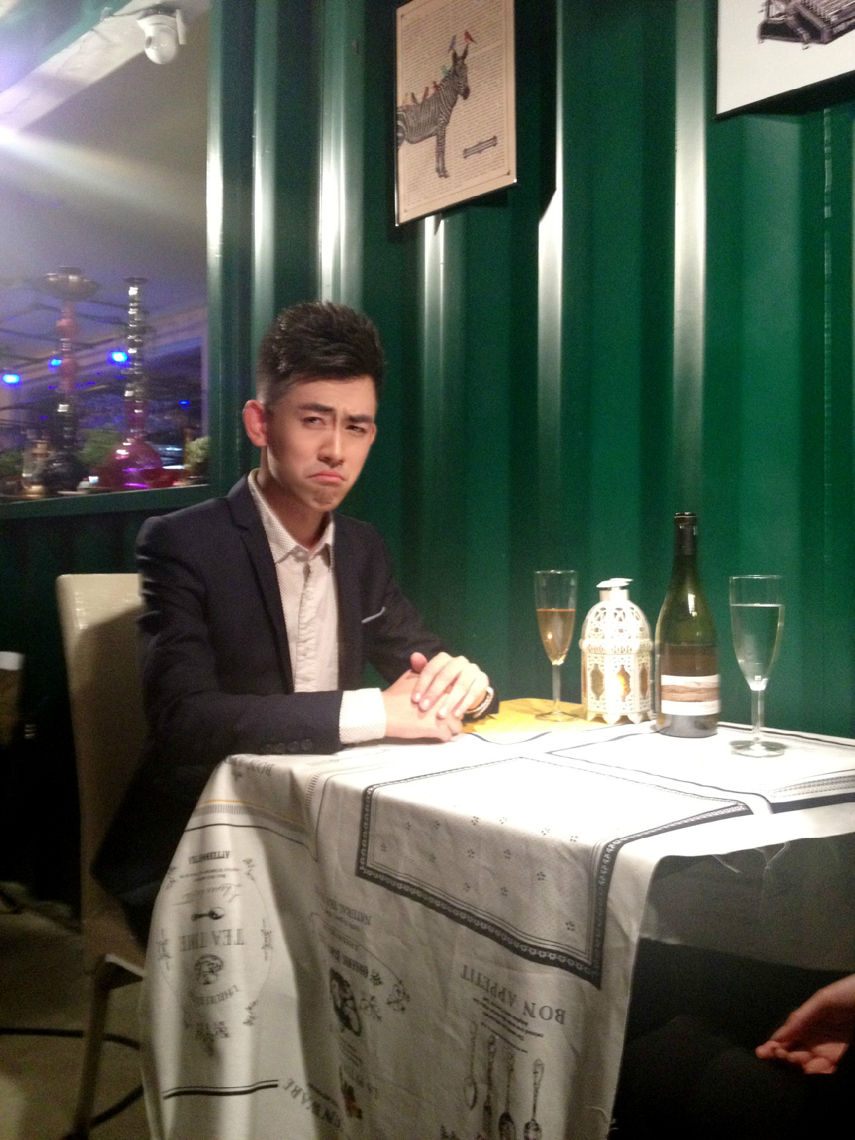  p>郎鹏,出生于吉林省延边朝鲜族自治州珲春市,毕业于 a target="