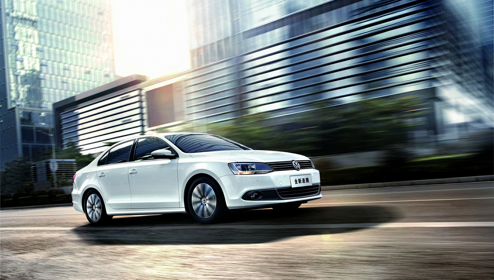  p>大众速腾自2006年上市以来,便以圆润的线条,动感的比例展现出德国