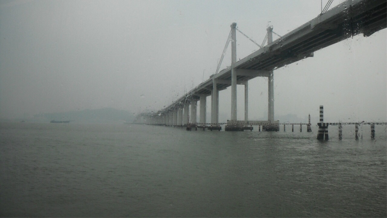友谊大桥