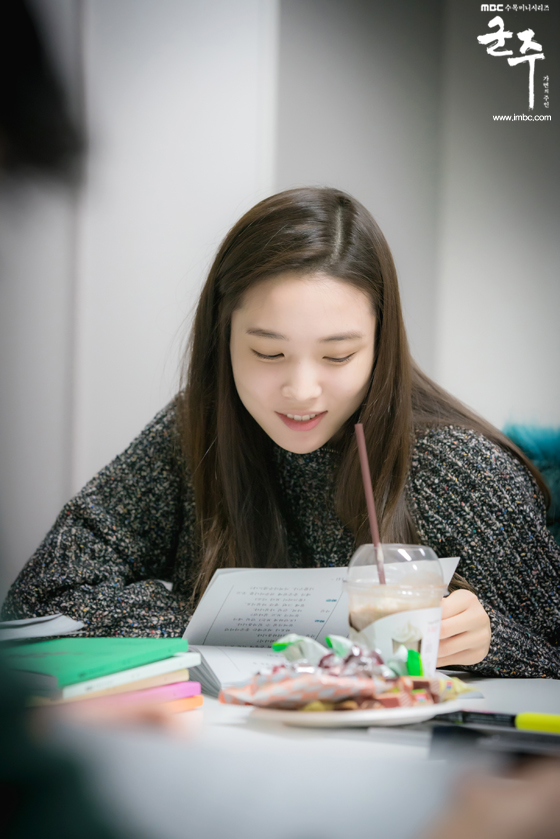 君主-假面的主人