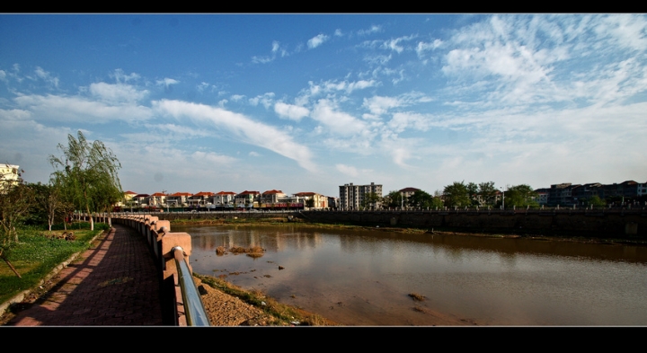  p>赣南,是 a target="_blank" href="/item/江西省/19438118" data