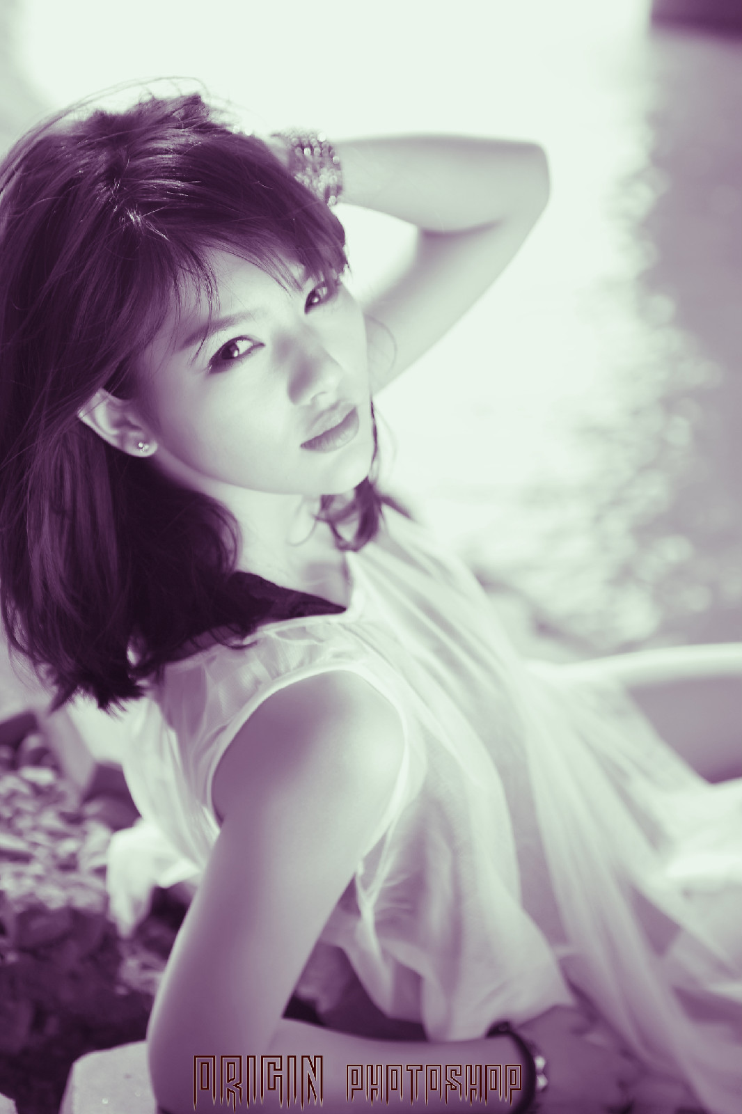  p>沐奕杉,出生于湖北省武汉市,中国内地流行乐女歌手,影视演员,平面