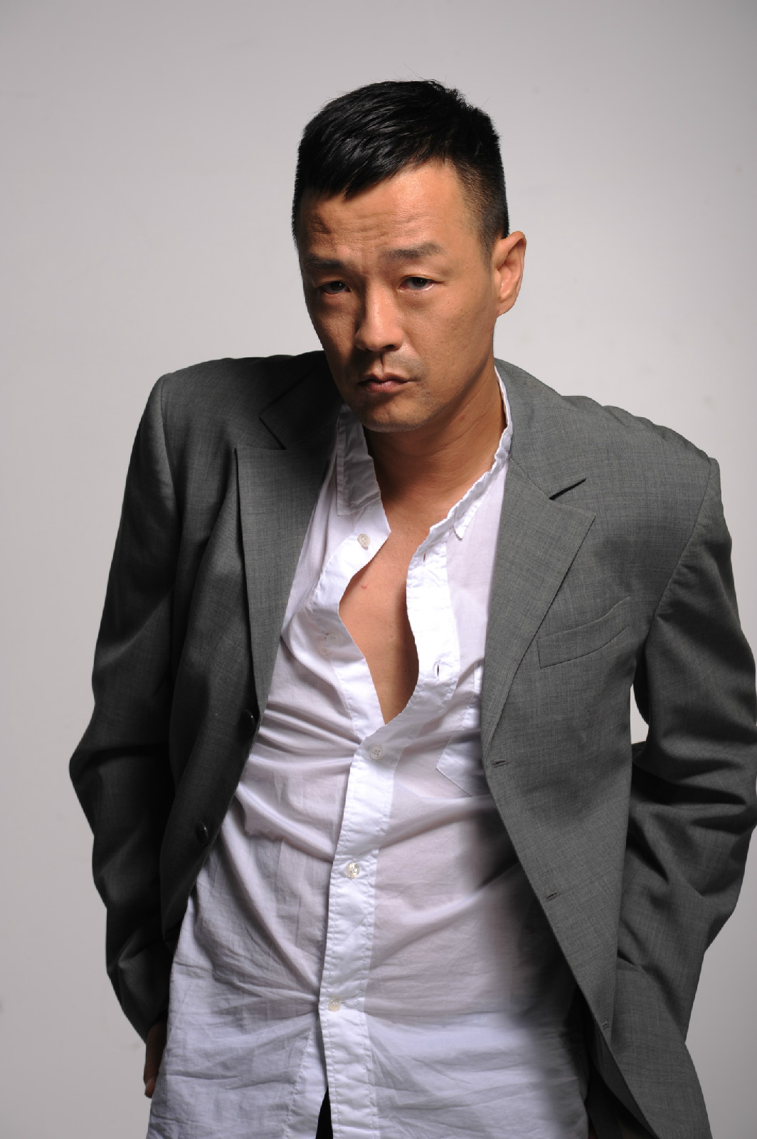  p>王喜,原名邝毅怡,1967年7月27日出生于香港,中国香港男演员,歌手