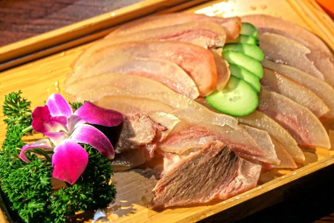 带皮黄牛肉