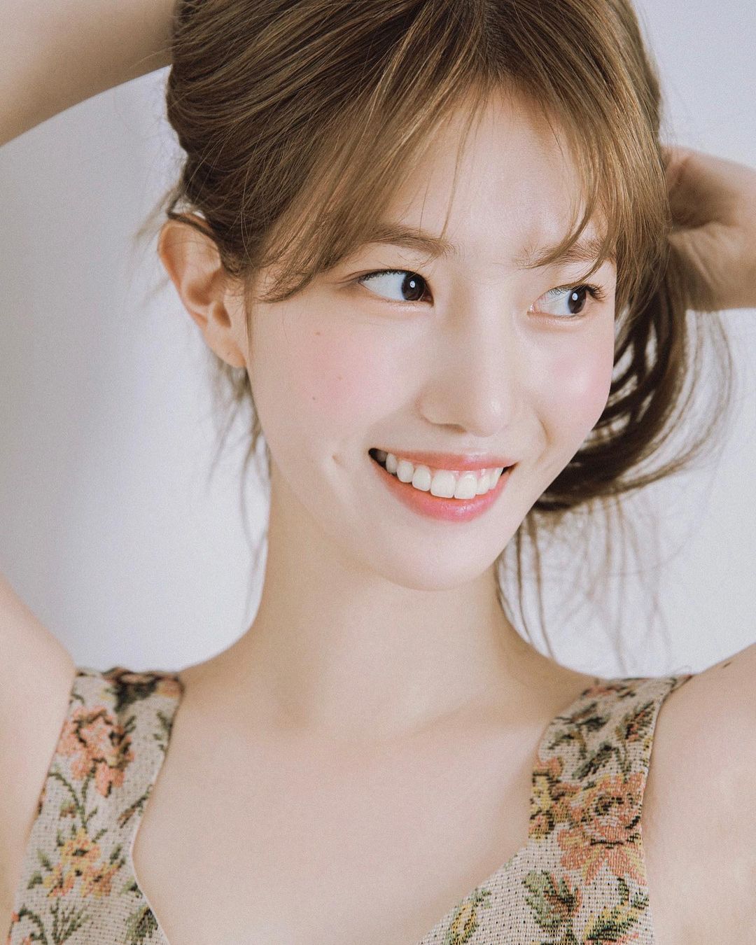  p data-id="gnco3ocj3s">杨惠智