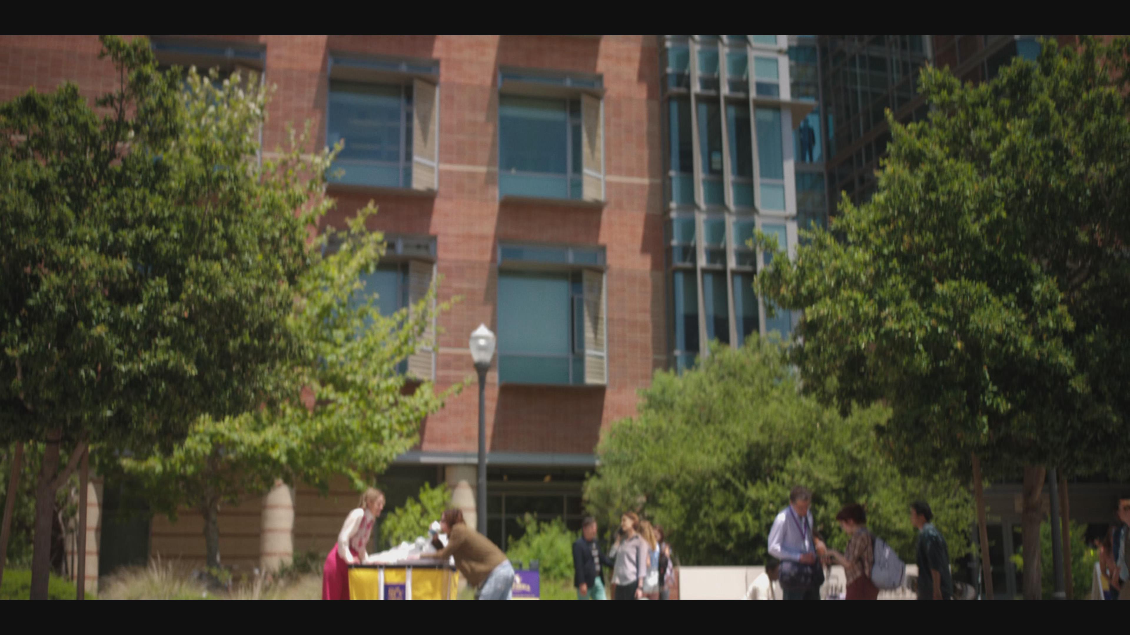 kindred执导, 艾琳·柴肯, 凯茜·格林伯格, 马里加·路易斯·瑞恩