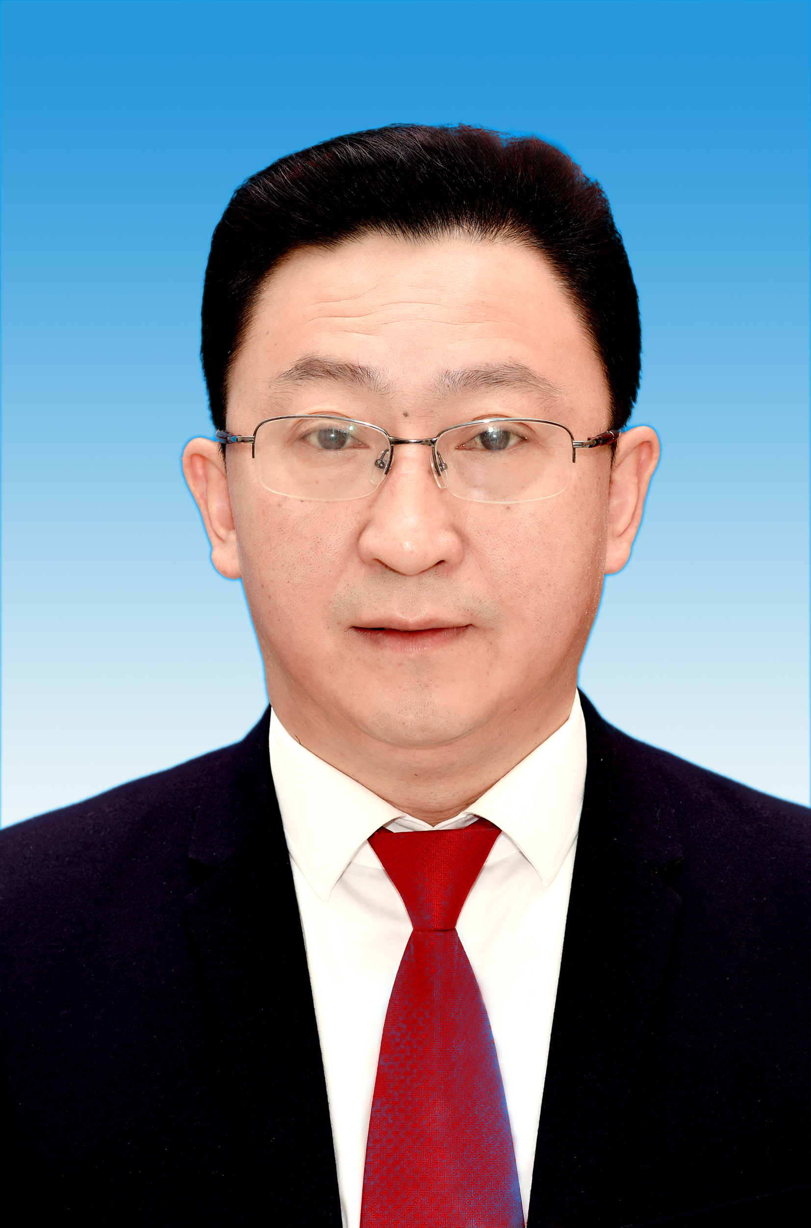  p>谢建华,男,汉族,生于1972年8月,四川省平昌县人,中共党员,大学学历