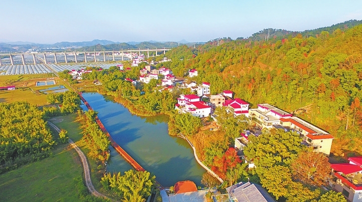  p>江口镇隶属江西省 a target="_blank" href="/item/赣州市">赣州市