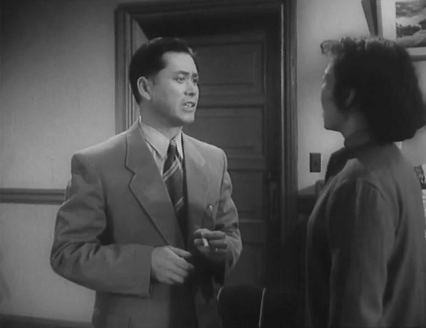  p data-id="gnvhry4kbs">电影"地下尖兵"是新中国一部黑白谍战电影, 