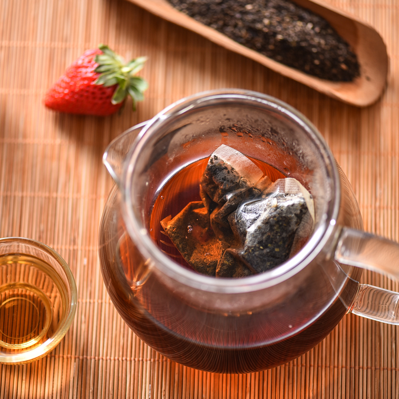  p data-id="gnx477jc3q">日式浓黑乌龙茶是一款风靡日本的经典热卖