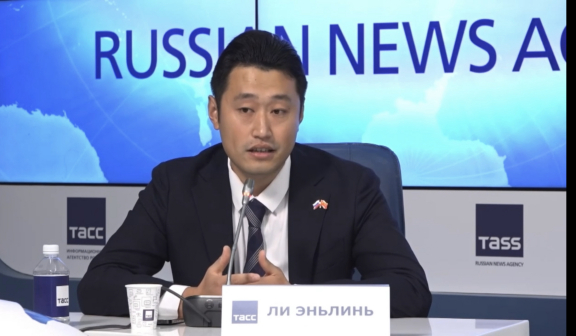 李恩临（俄罗斯木业集团创始人、船长国际物流集团总裁、中俄商务自媒体博主）_百度百科