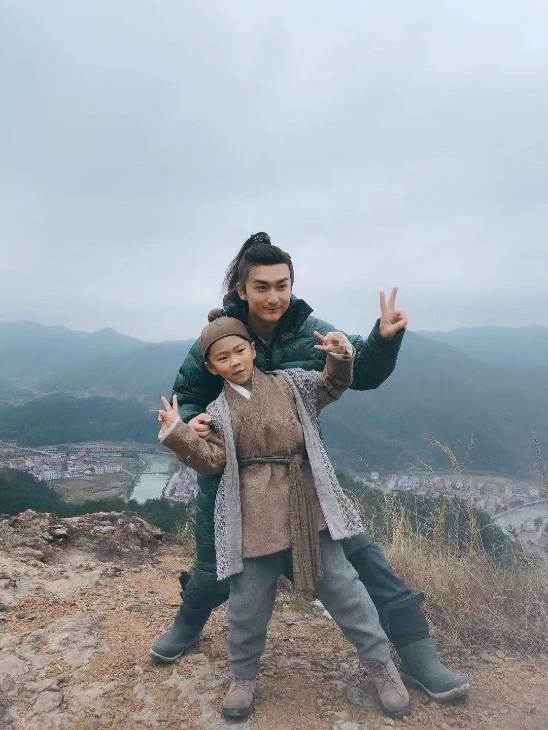 中国内地演员 /p> p data-id="sqgd6amb9urd">代表作:《绝战香炉寺》