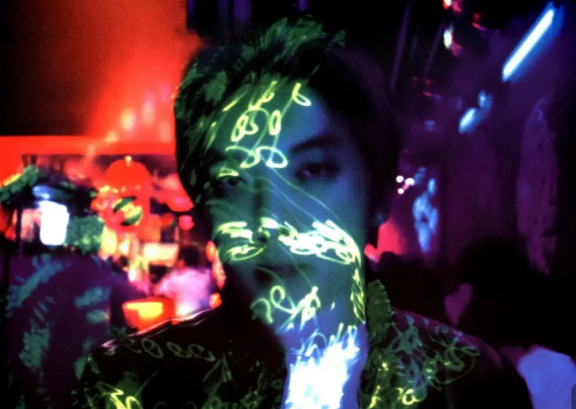 千禧曼波之蔷薇的名字millenniummambo(2001)