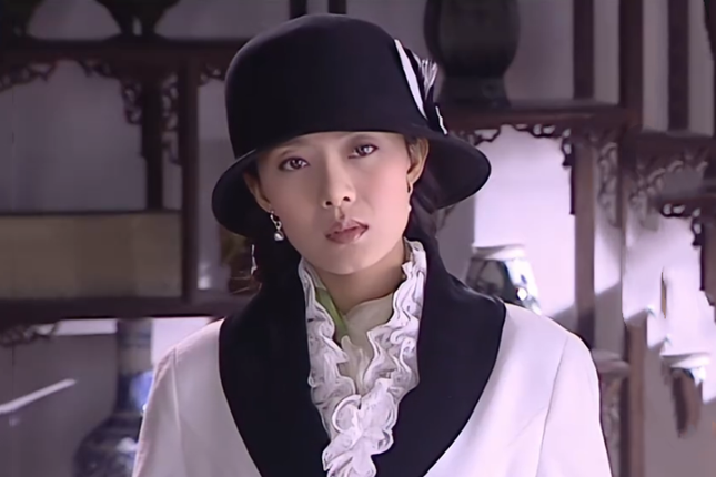 中的角色,由演员<a target="