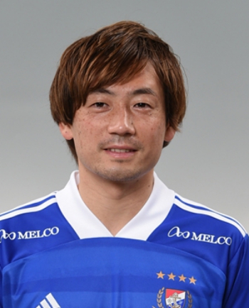 矛盾大对决中,留胡须,戴胸罩的草根熊拓也哥凭借男优也臣服的口技迅速