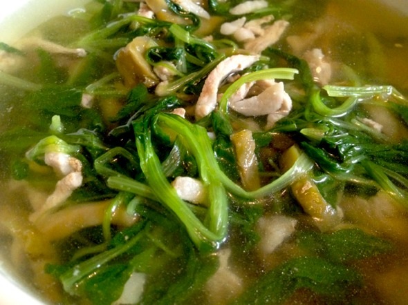 青菜榨菜肉丝汤
