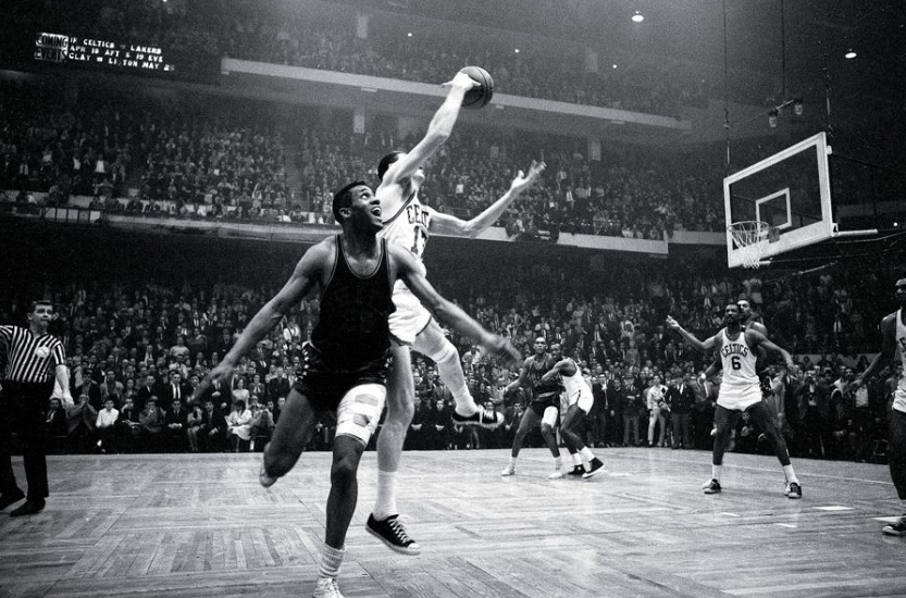  p>约翰·哈夫利切克(john havlicek,1940年4月8日—2019年4月25日)
