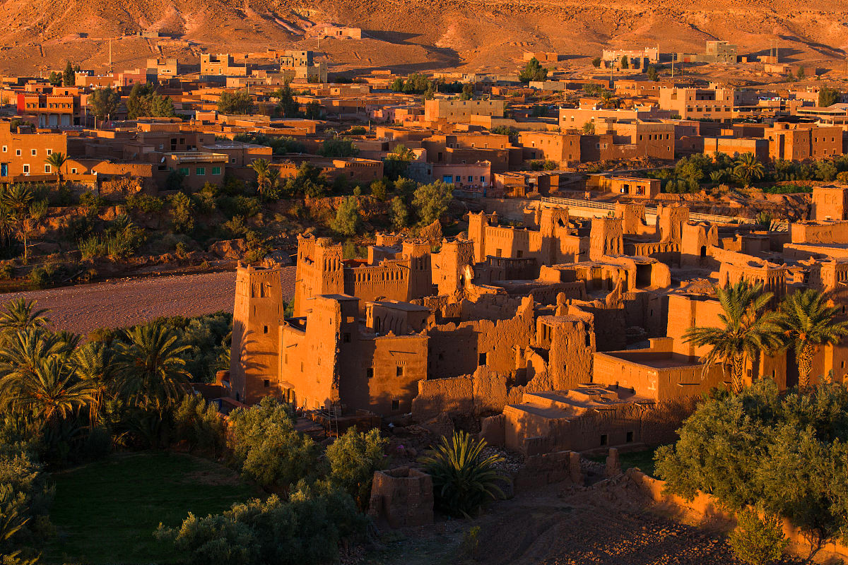 两国名字简称仅差一字，人均GDP却悬殊六十倍，其中实情令人感慨_百科TA说