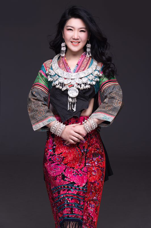 data-lemmaid="37015">贵州 /a>黄平人,苗族女歌手,第八届中国西部