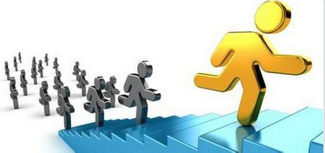 社会发展的最终目标,就是最大限度满足人的丰富多彩的精神的,物质的需