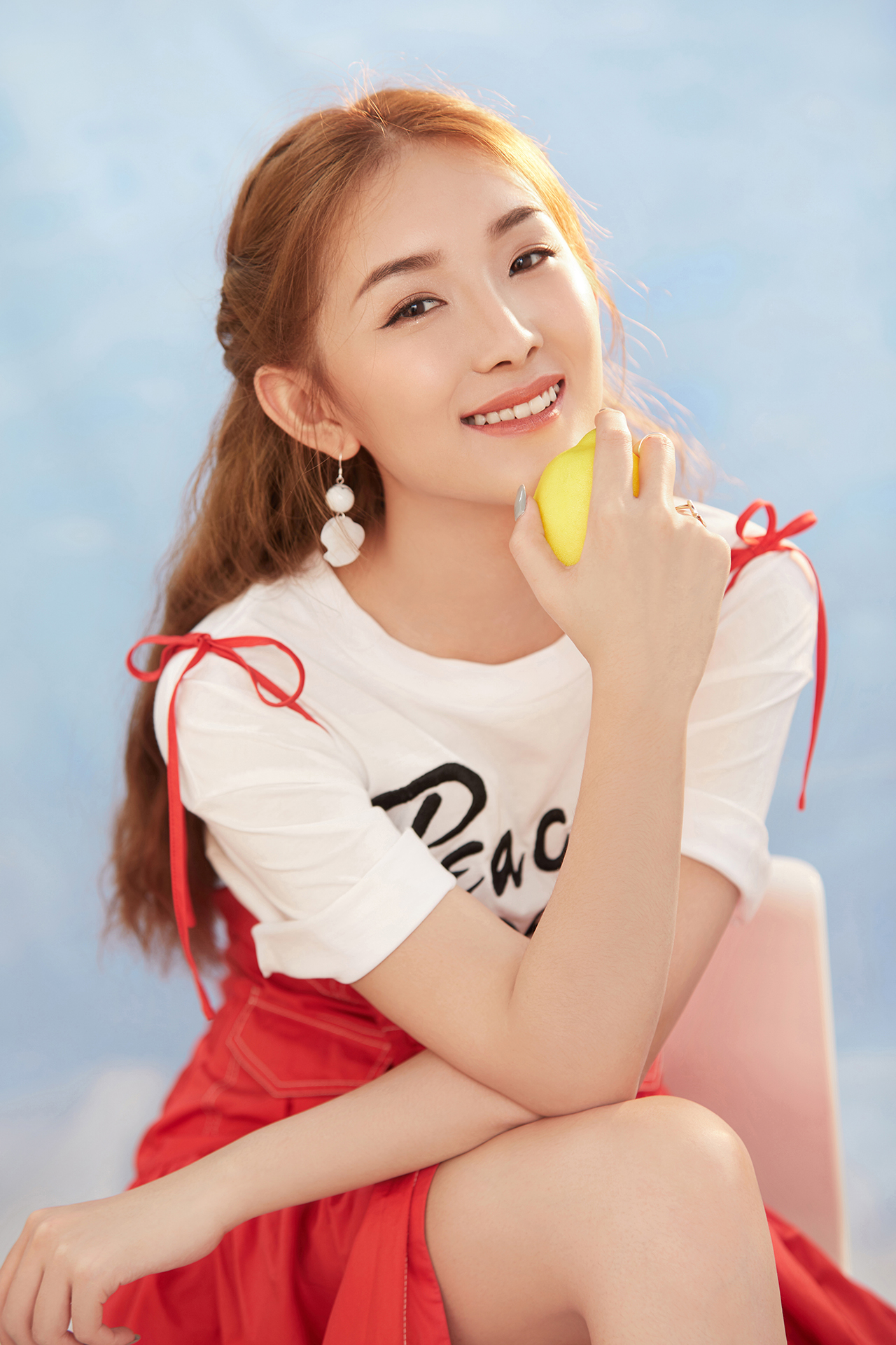  p>李家慧,1994年生,内地女演员,毕业于 a target="_blank" href="