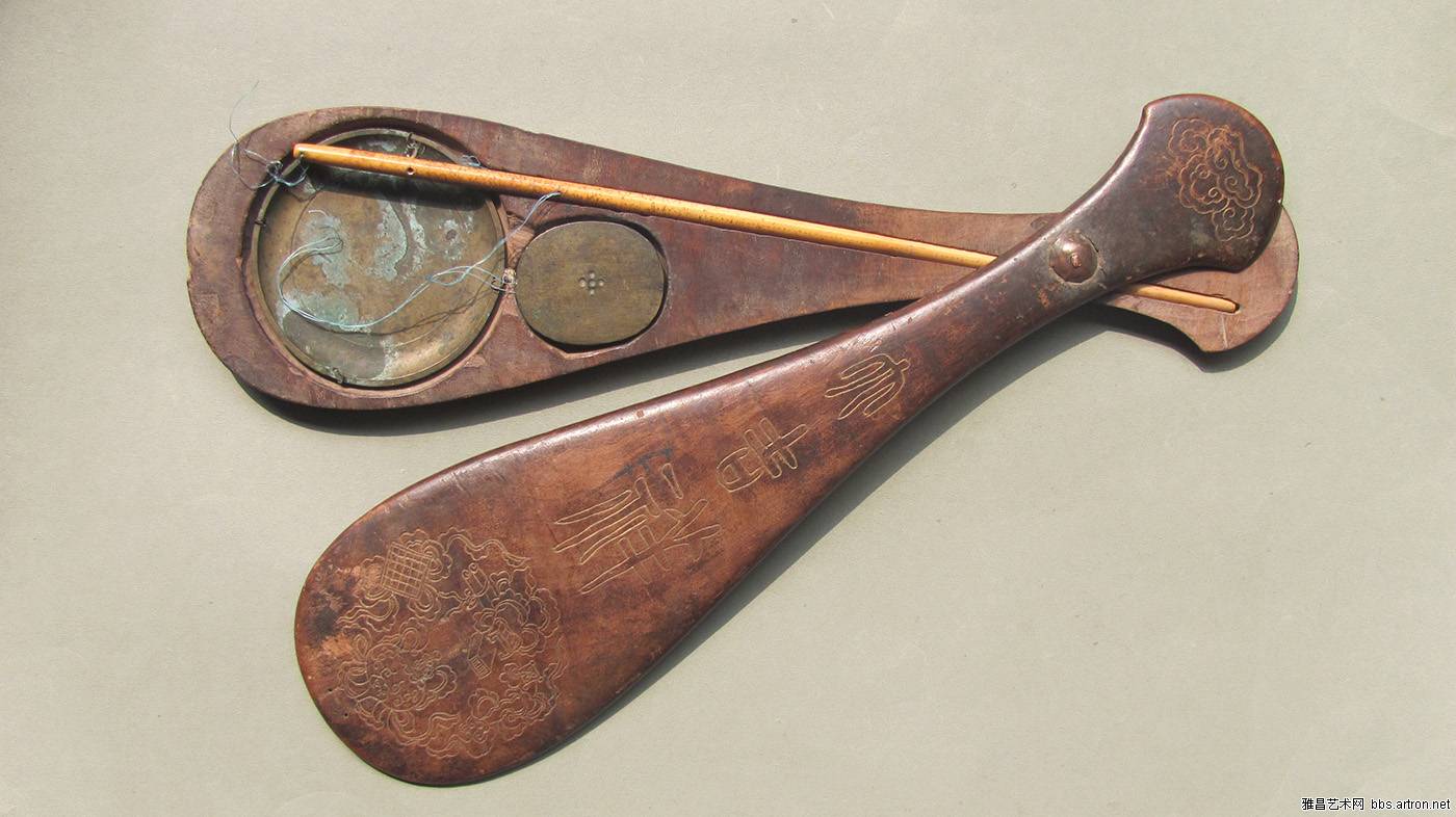  p>戥子学名戥秤,是一种宋代刘承硅(据传)发明的衡量轻重的器具.