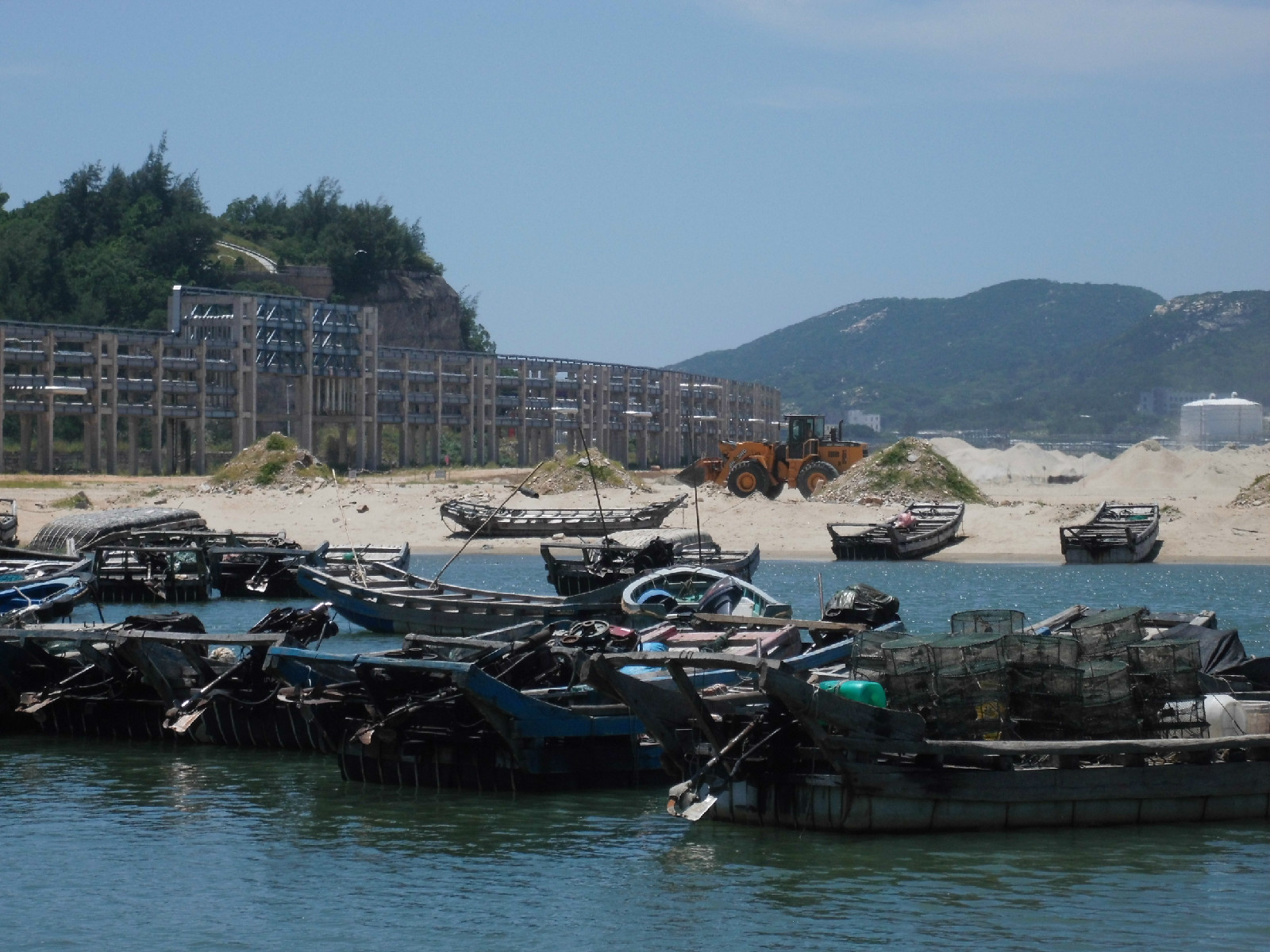  p>古雷镇位于中国福建省漳州市漳浦县南端的古雷半岛上.