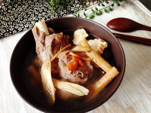 党参煲羊肉